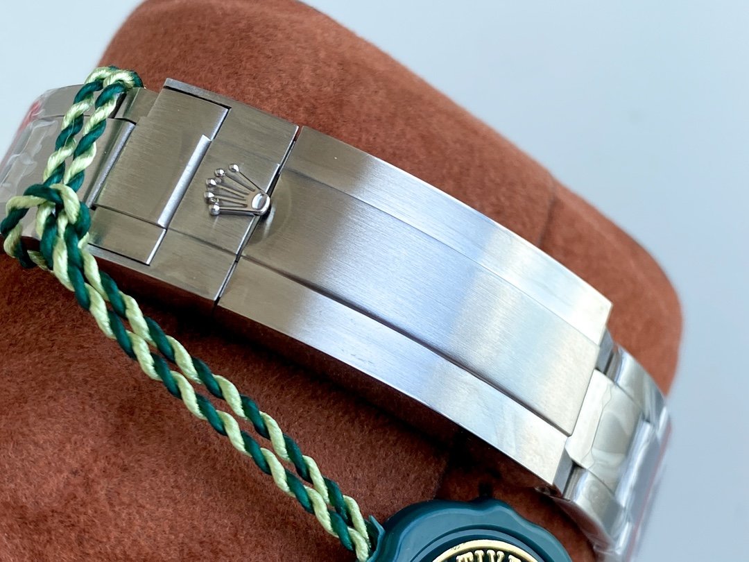 GMT-MASTER II CUSTOM CERAMIC BLACK BEZEL WHITE DIAL+ŞEFAF KARGO