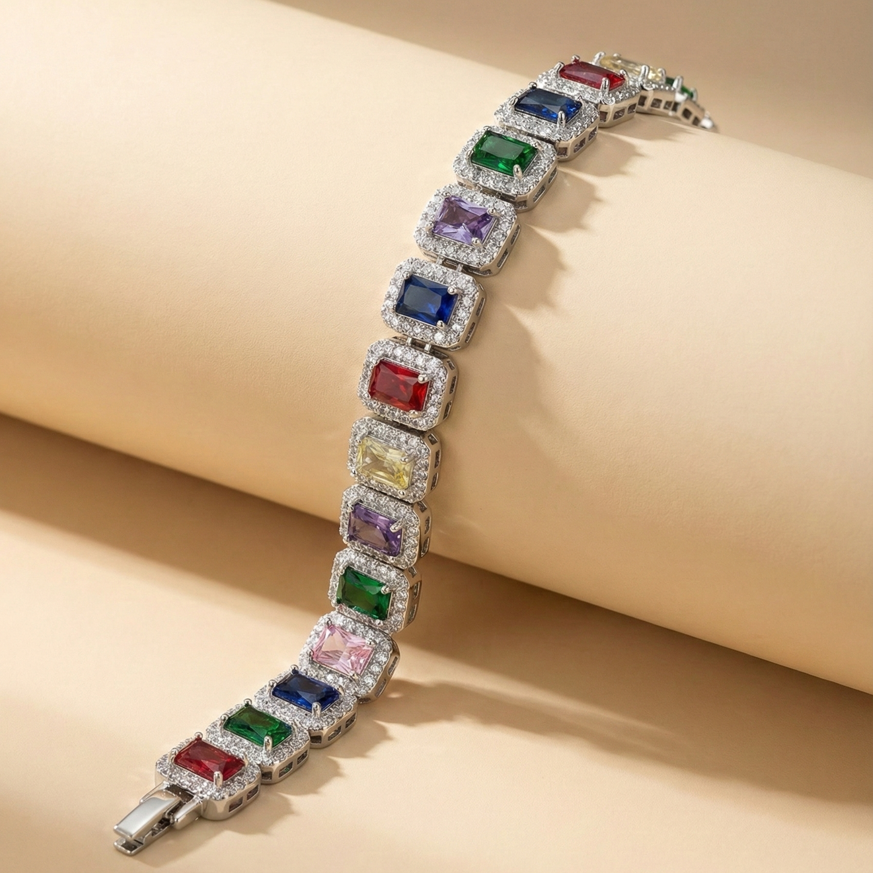 ✨ Paslanmaz Çelik 4 Mikron Altın Kaplama Zirkon Taşlı