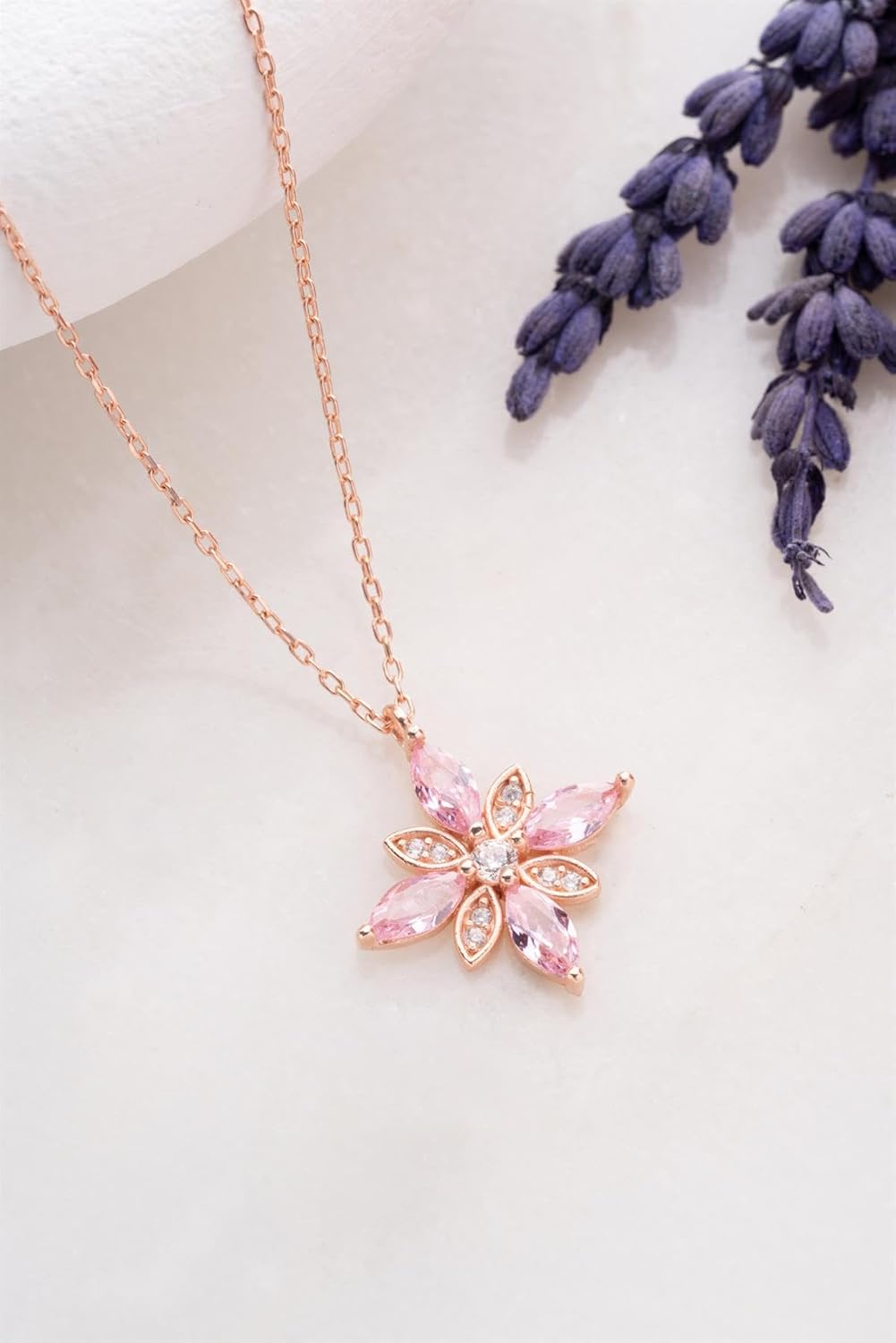 925 Ayar Gümüş Pembe Zirkon Taşlı Umut Çiçeği Kolye