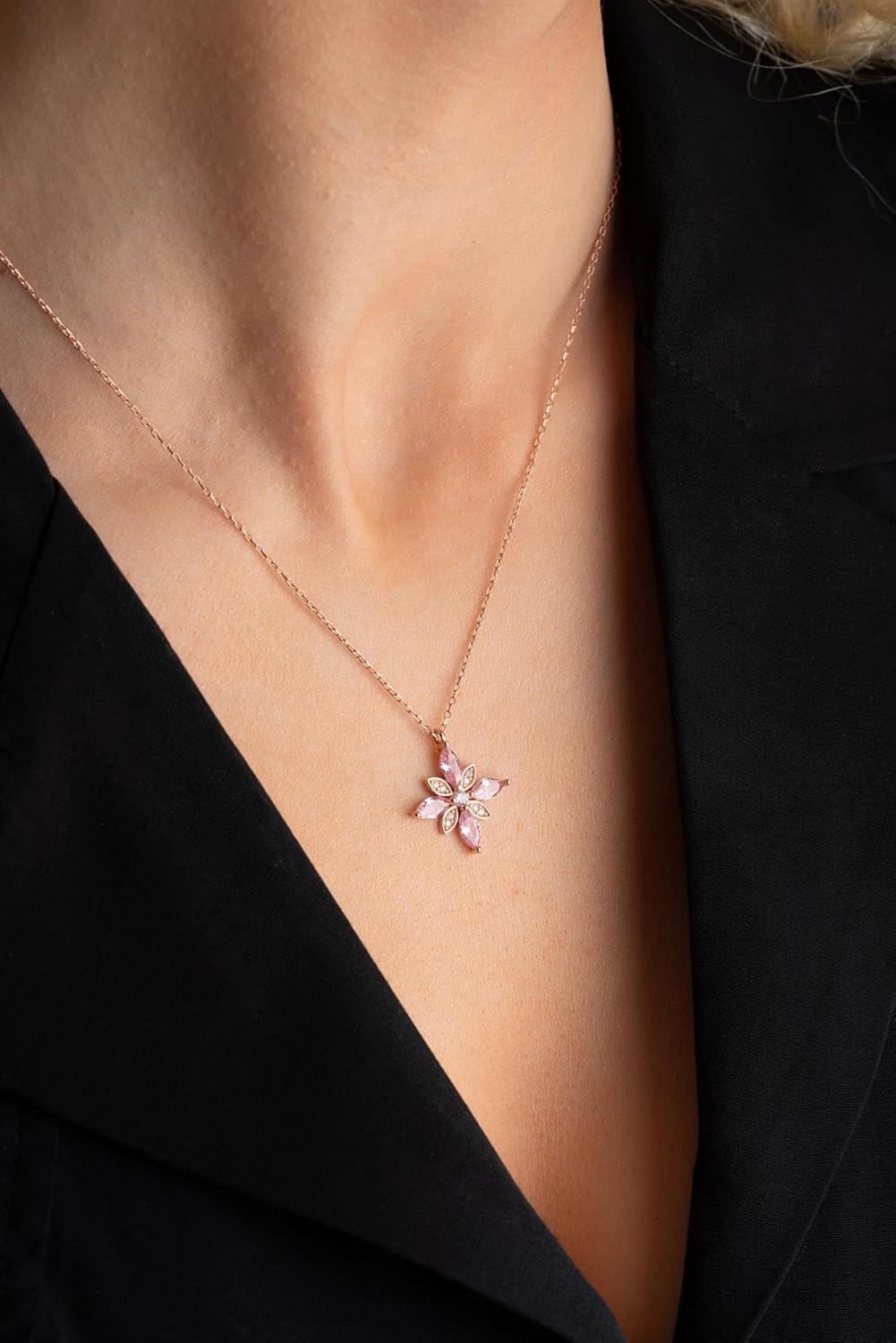 925 Ayar Gümüş Pembe Zirkon Taşlı Umut Çiçeği Kolye