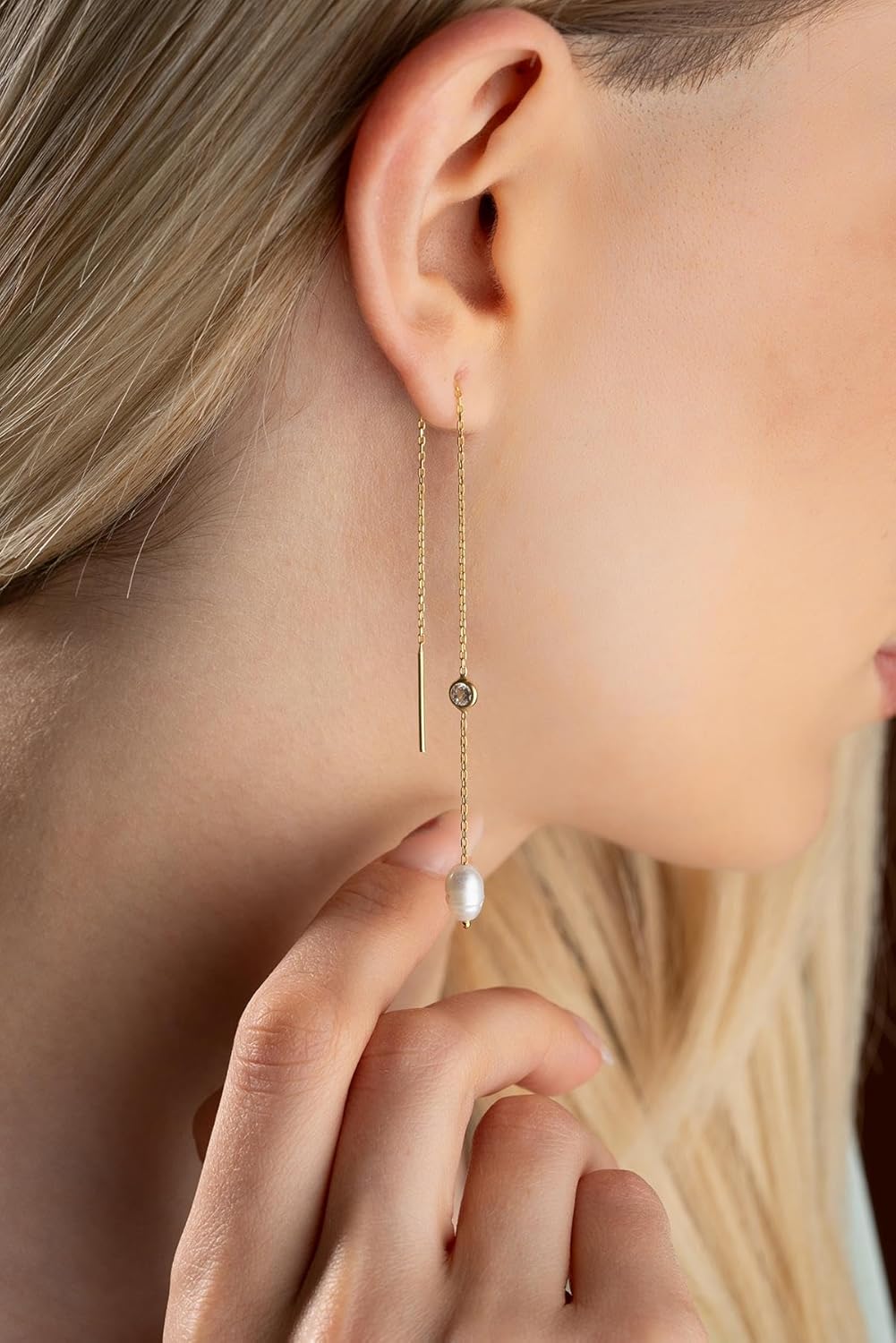 925 Ayar Gümüş Gold Tektaş Detaylı İncili Zincir Küpe