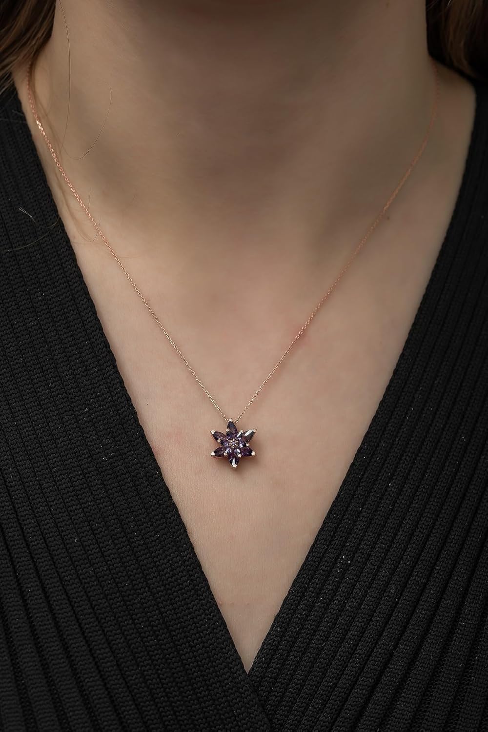 925 Ayar Mor Lotus Çiçeği Kolye Kadın Gümüş Kolye