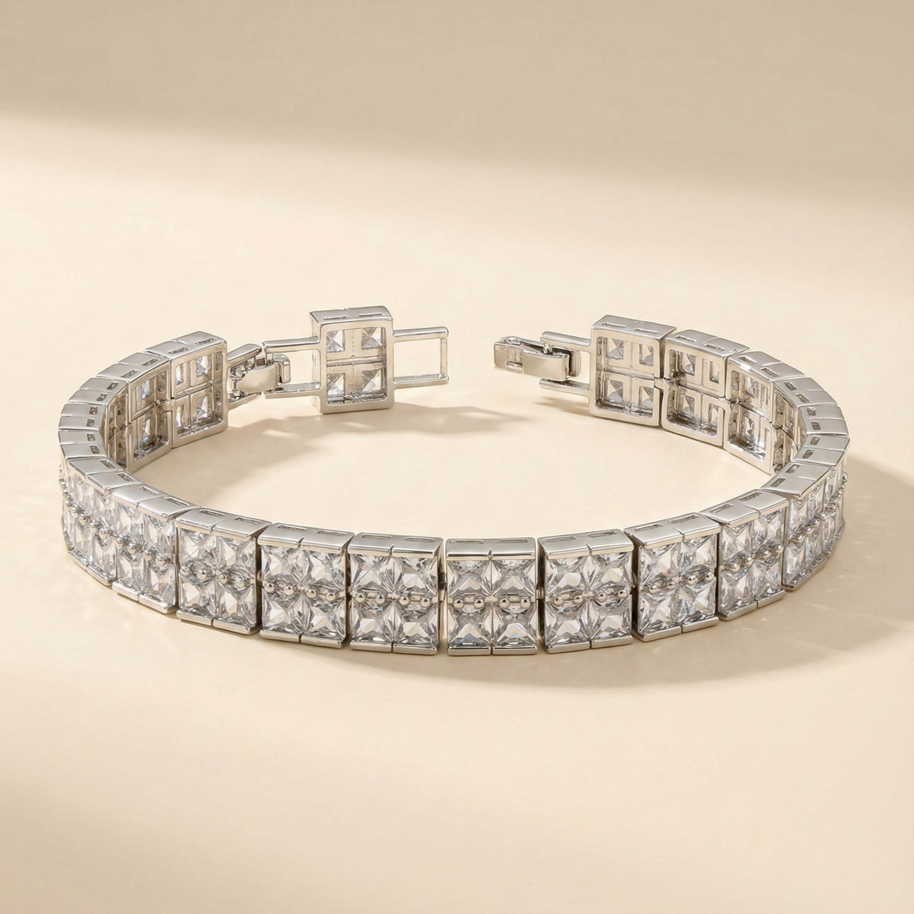 ✨ Paslanmaz Çelik 4 Mikron Altın Kaplama Zirkon Taşlı