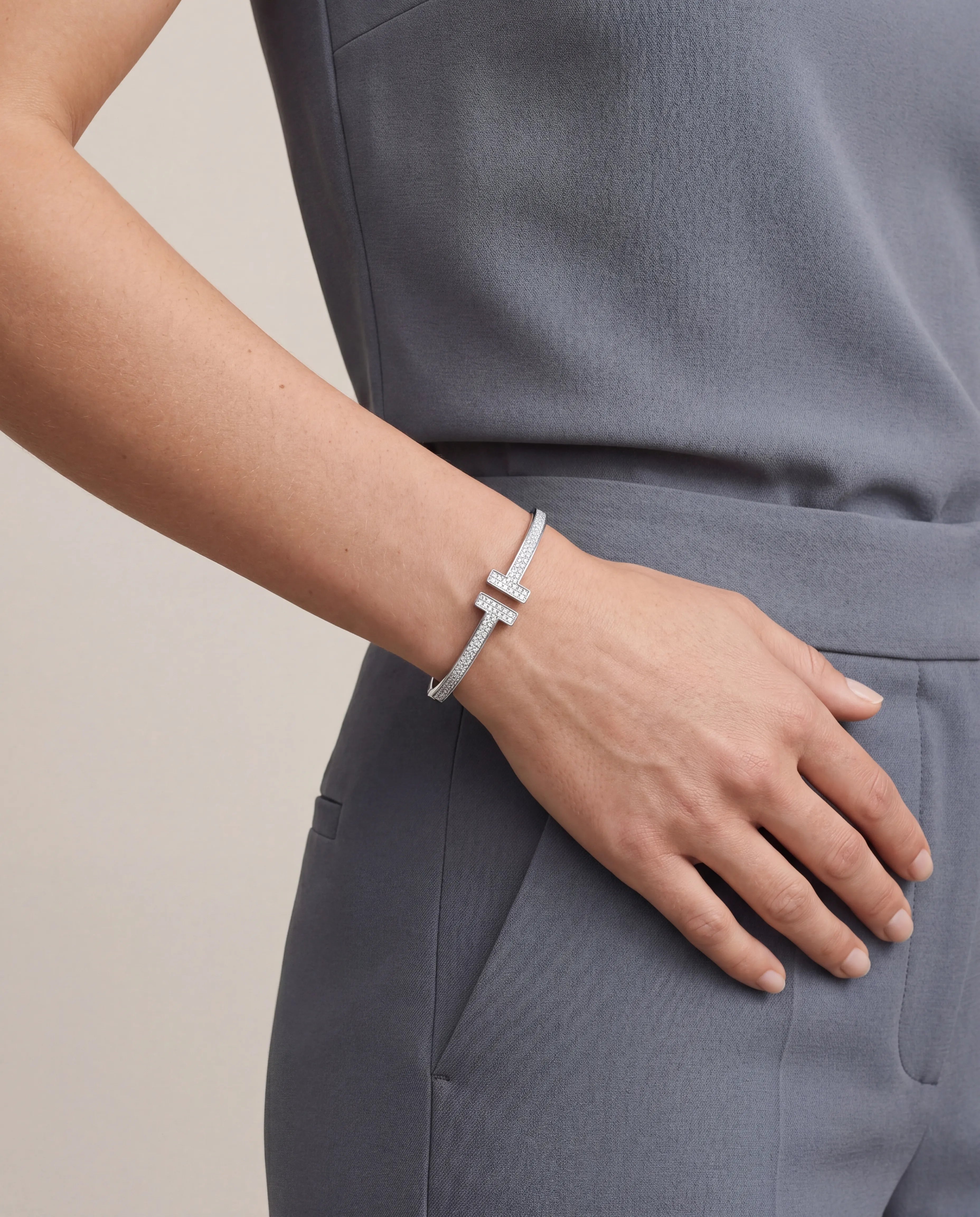 TF kelepçe 18k white  gold kaplama