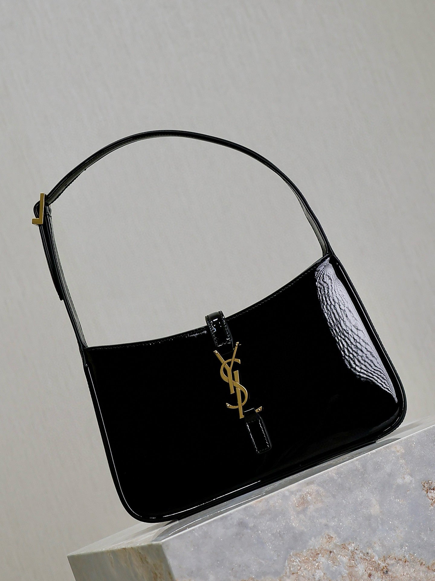 YS.L 2025  Bag 25cm Black Gold Patent Deri