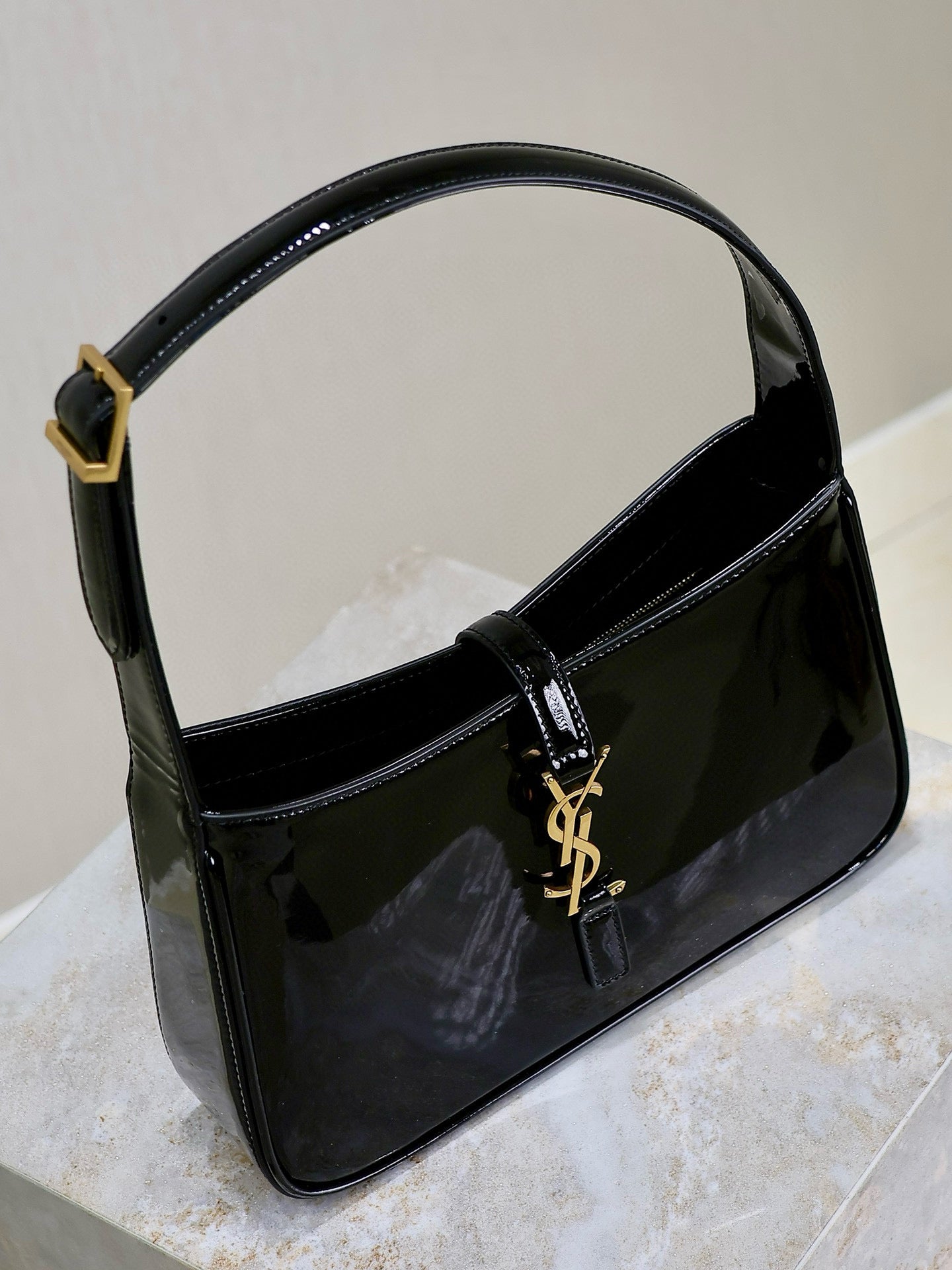 YS.L 2025  Bag 25cm Black Gold Patent Deri
