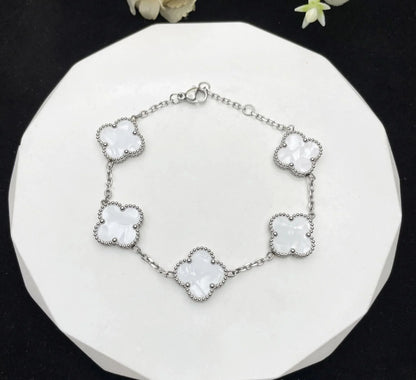 Yonca Kesim Van Clef Tarzı