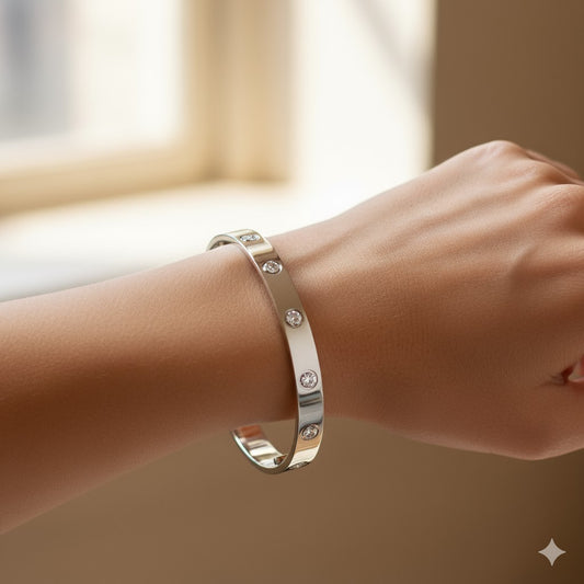 CARTIER LOVE KLASİK BİLEKLİK- GÜMÜŞ/TAŞLI-RENK